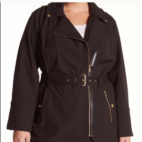 Michael Kors Jackets & Blazers - Michael Kors Jacket😍